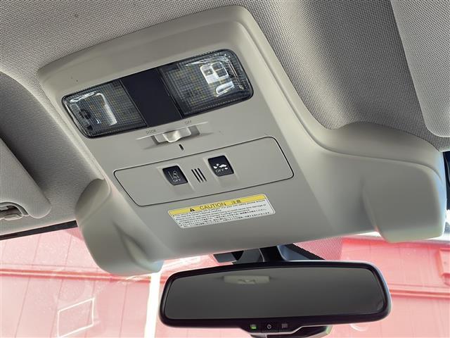 レヴォーグ １．６ＧＴ－Ｓアイサイト　アドバンスドセイフティパッケージ　４ＷＤ　純正ナビ　フルセグ　サイド・バックカメラ　前席パワーシート　前後ドラレコ　衝突軽減ブレーキ　追従クルコン　レーンキープ　ハイビームアシスト　ＬＥＤライト（9枚目）
