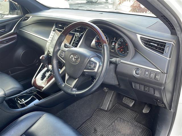 ハリアー プレミアム　４ＷＤ　ＪＢＬプレミアムサウンド　メーカーナビ　フルセグ　バックカメラ　合皮コンビシート　運転席パワーシート　パワーバックドア　クルーズコントロール　レーンディパーチャーアラート　オートハイビーム（20枚目）