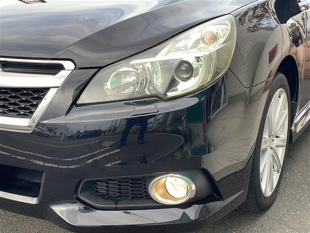 レガシィツーリングワゴン ２．５ｉアイサイト　Ｓパッケージ　４ＷＤ　純正ナビ　フルセグ　バックカメラ　合皮コンビシート　前席パワーシート　パドルシフト　衝突軽減ブレーキ　追従クルーズコントロール　レーンキープ　ビルトインＥＴＣ　ＨＩＤライト　純正１８ＡＷ（40枚目）