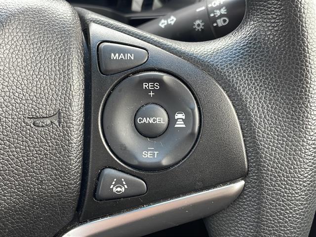 シャトル ハイブリッド　ホンダセンシング　４ＷＤ　社外メモリナビ　Ｂｌｕｅｔｏｏｔｈ　バックカメラ　レーダークルーズコントロール　ホンダセンシング　誤発進抑制機能　車線維持支援システム　衝突軽減ブレーキ　ワイパーデアイサー　ＥＴＣ　トノカバー（14枚目）