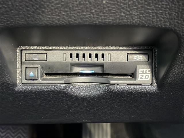 プリウスＰＨＶ Ａナビパッケージ　寒冷地仕様　Ｔコネクトナビ　フルセグ　パノラミックビューモニター　運転席パワーシート　前席シートヒーター　ハンドルヒーター　ヘッドアップディスプレイ　セーフティセンス　ＴＲＤフロントスポイラー（12枚目）