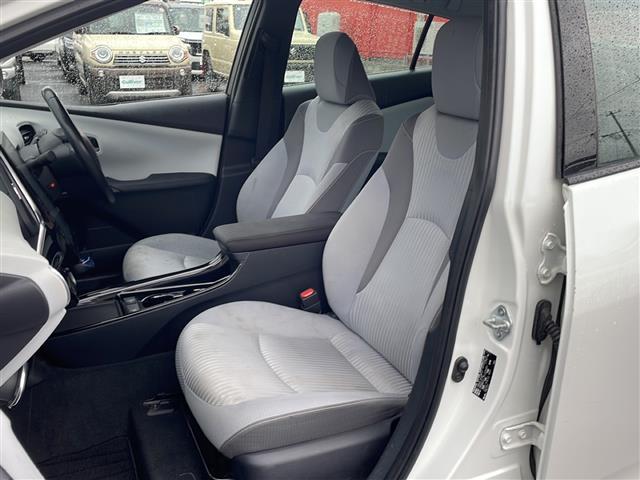 プリウスＰＨＶ Ａナビパッケージ　寒冷地仕様　Ｔコネクトナビ　フルセグ　パノラミックビューモニター　運転席パワーシート　前席シートヒーター　ハンドルヒーター　ヘッドアップディスプレイ　セーフティセンス　ＴＲＤフロントスポイラー（24枚目）