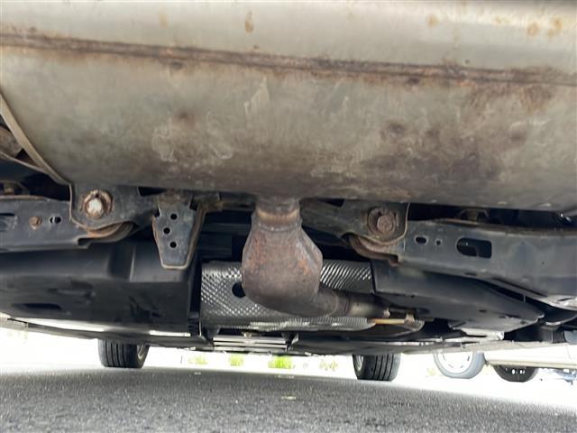 プリウスＰＨＶ Ａナビパッケージ　寒冷地仕様　Ｔコネクトナビ　フルセグ　パノラミックビューモニター　運転席パワーシート　前席シートヒーター　ハンドルヒーター　ヘッドアップディスプレイ　セーフティセンス　ＴＲＤフロントスポイラー（43枚目）