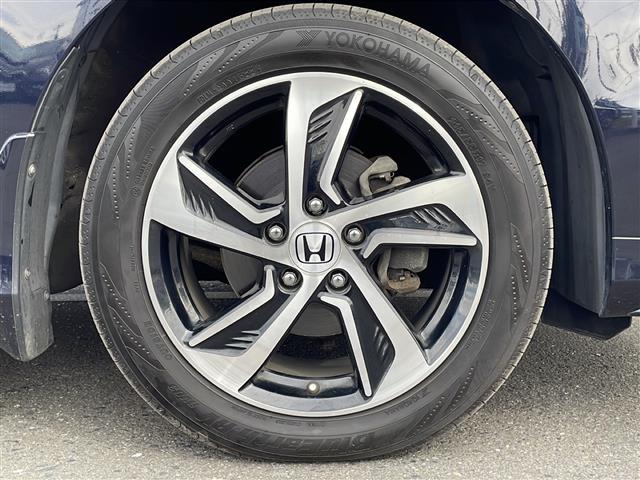 オデッセイ アブソルート　４ＷＤ　純正メモリナビ　フルセグ　バックカメラ　ハーフレザーシート　左パワースライドドア　あんしんパッケージ　衝突軽減ブレーキ　クルーズコントロール　純正エンジンスターター　ＬＥＤライト　純正１７ＡＷ（41枚目）
