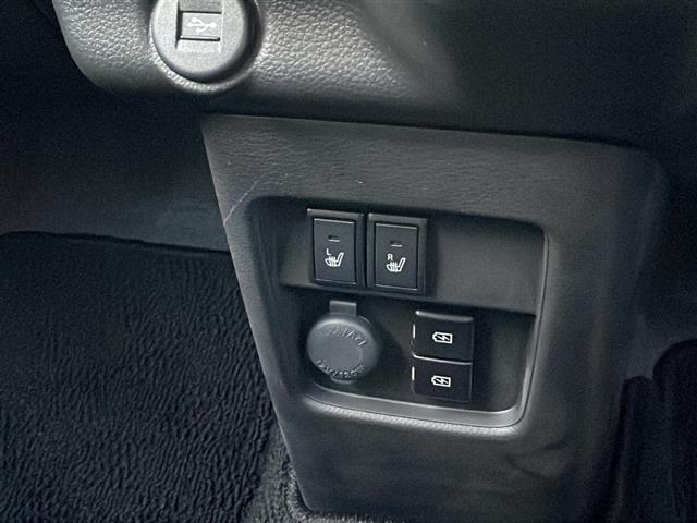 ハスラー ＪスタイルＩＩターボ　４ＷＤ　純正９インチナビ　フルセグ　全方位モニター　セーフティサポート　衝突軽減ブレーキ　追従クルコン　ハイビームアシスト　前席シートヒーター　パドルシフト　ＬＥＤライト　純正１５ＡＷ　ルーフレール（8枚目）