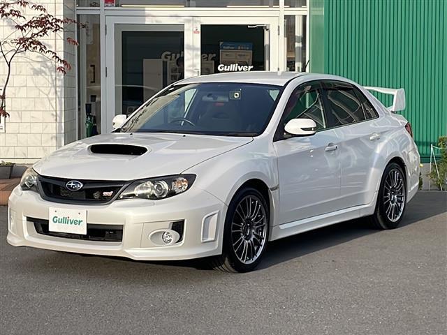 インプレッサ WRX STi 4WD ターボ 社外オーディオ ETC 前後ドライブレコーダー ハーフレザーシート 運転席パワーシート HIDライト フォグ プッシュスタート スマートキー 純正フロアマット OP純正18インチAW(31枚目)
