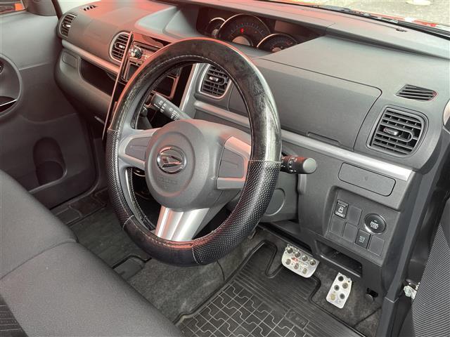 タント カスタムX 4WD 社外オーディオ AUX 片側パワースライドドア オートライト LEDヘッドライト フォグランプ 社外14インチアルミ プッシュスタート スマートキー リアロールサンシェード 純正ラバーマット(15枚目)