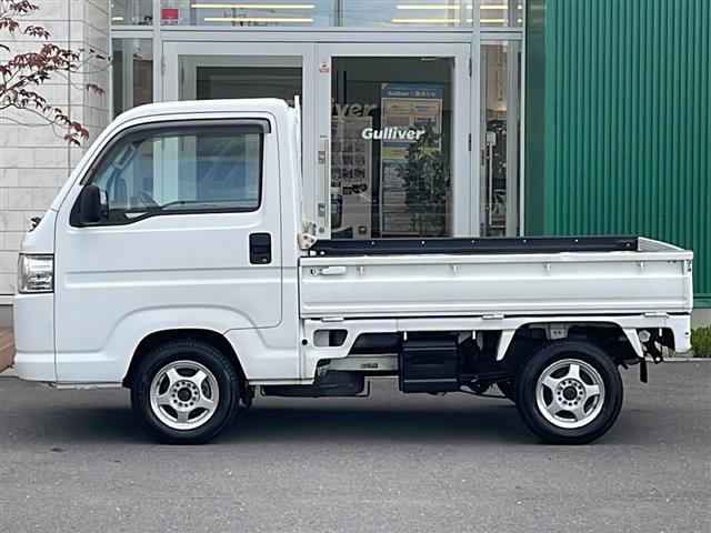 アクティトラック ＳＤＸ　４ＷＤ　５速マニュアル　ワンオーナー　エアコン　純正ラジオ　ガードパイプ付鳥居　荷台ランプ　荷台純正保護カバー　社外１２インチアルミ　パワーステアリング　運転席エアバッグ（32枚目）