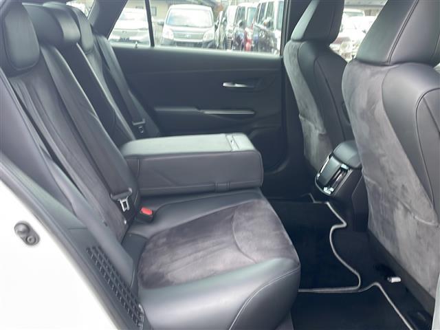 クラウンハイブリッド S Four エレガンススタイル 4WD セーフティPKGプラス 純正ナビ フルセグ パノラミックビューモニター 前後ドラレコ 純正エンジンスターター 合皮コンビシート 前席シートヒーター ハンドルヒーター セーフティセンス LED(27枚目)