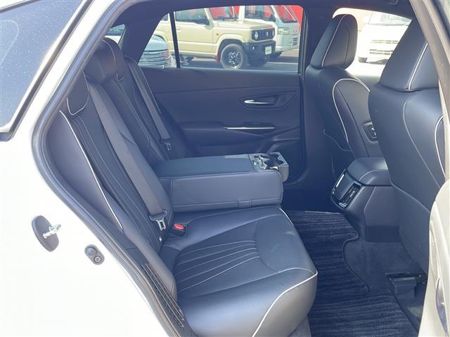 クラウンハイブリッド RSアドバンス Four 4WD セーフティPKGプラス 純正ナビフルセグ パノラミックビューモニター インテリジェントパーキングアシスト2 本革シート エアシート HUD 純正ドラレコ セーフティセンス モデリスタエアロ(26枚目)