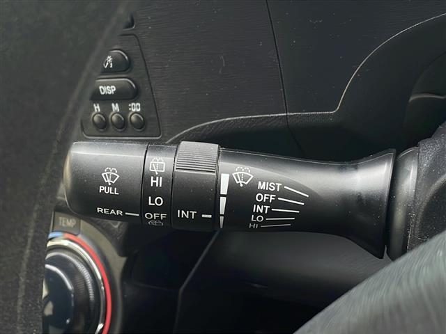 アクア S 寒冷地仕様 SDナビ フルセグ バックカメラ スマートキー プッシュスタート ワイパーデアイサー オートライト ブラック加飾LEDヘッドランプ フォグランプ ヘッドランプクリーナー 社外15インチAW(14枚目)