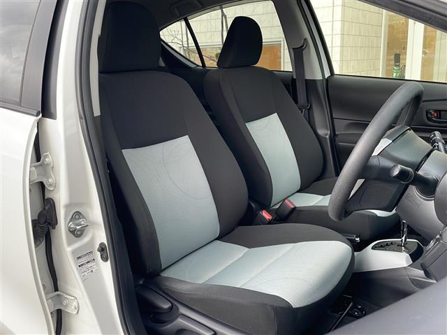 アクア S 寒冷地仕様 SDナビ フルセグ バックカメラ スマートキー プッシュスタート ワイパーデアイサー オートライト ブラック加飾LEDヘッドランプ フォグランプ ヘッドランプクリーナー 社外15インチAW(23枚目)