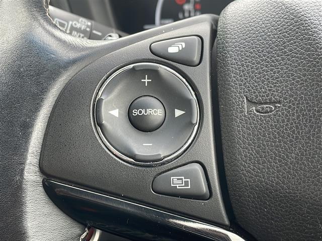 ヴェゼル ハイブリッドZ・ホンダセンシング 4WD 純正メモリナビ バックカメラ ハーフレザーシート 前席シートヒーター パドルシフト クルーズコントロール LEDヘッドライト フォグランプ 純正17インチアルミ シルバールーフレール(15枚目)