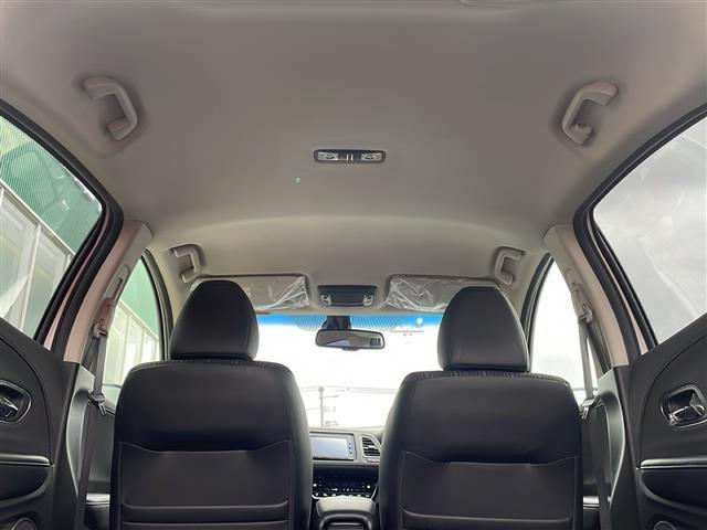 ヴェゼル ハイブリッドZ・ホンダセンシング 4WD 純正メモリナビ バックカメラ ハーフレザーシート 前席シートヒーター パドルシフト クルーズコントロール LEDヘッドライト フォグランプ 純正17インチアルミ シルバールーフレール(30枚目)