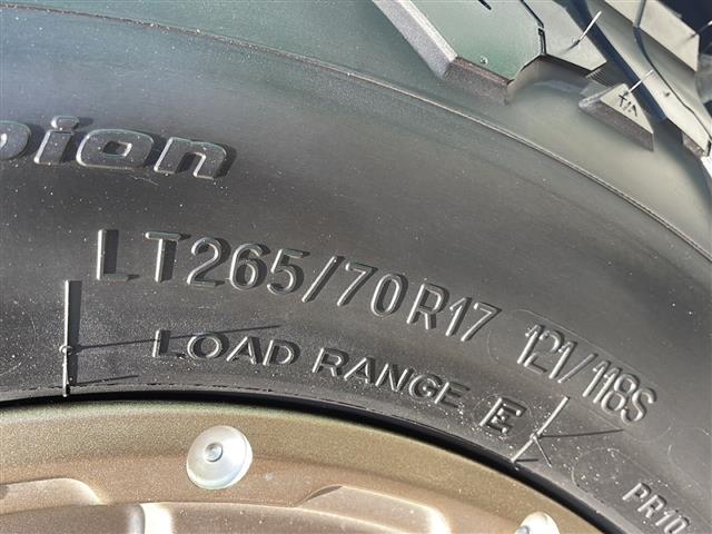 ランドクルーザープラド TX Lパッケージ 4WD 寒冷地仕様 メーカーナビ フルセグ パノラミックビューモニター 黒レザーシート 前席エアシート・ヒーター 3列目電動格納 セーフティセンス クリアランスソナー デアイサー バッテリー2個(42枚目)