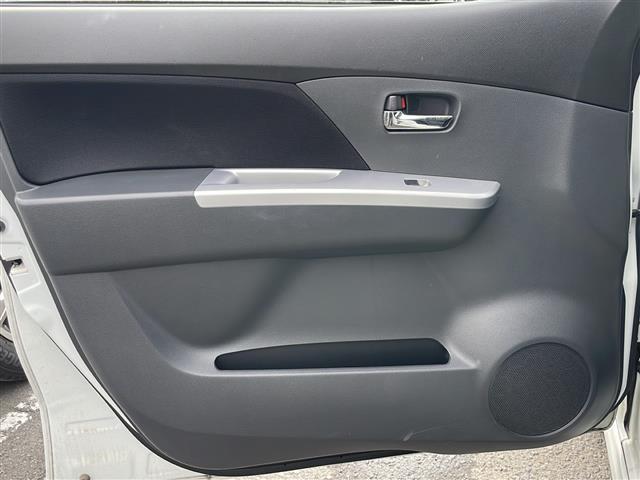 ワゴンR リミテッド 4WD 社外メモリナビ ワンセグTV バックカメラ 運転席シートヒーター HIDヘッドライト オートライト 社外14インチアルミ プッシュスタート スマートキー ドアバイザー 純正フロアマット(15枚目)