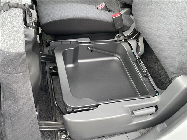 ワゴンR リミテッド 4WD 社外メモリナビ ワンセグTV バックカメラ 運転席シートヒーター HIDヘッドライト オートライト 社外14インチアルミ プッシュスタート スマートキー ドアバイザー 純正フロアマット(22枚目)