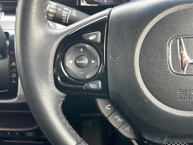 N-WGNカスタム G・Aパッケージ 4WD 純正ディスプレイオーディオ バックカメラ 合皮コンビシート あんしんパッケージ 衝突軽減ブレーキ クルーズコントロール 横滑り防止機能 サイド・カーテンエアバッグ HIDライト 純正14AW(12枚目)