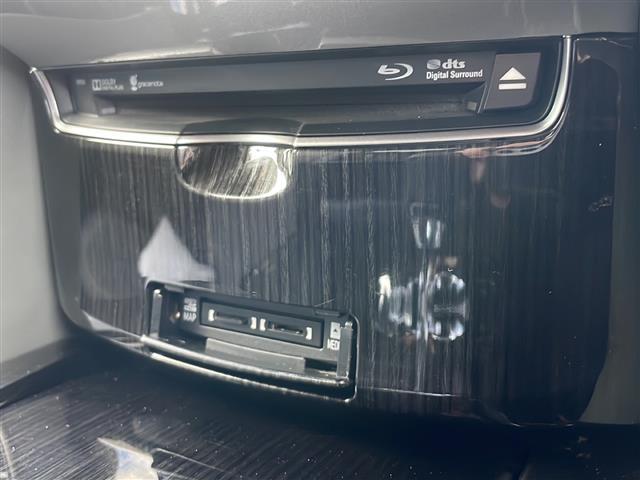 クラウンハイブリッド アスリートS Four J-フロンティア 4WD 寒冷地 純正ナビフルセグ 全方位カメラ ハーフレザー 前席シートヒーター ステアヒーター 前後ドラレコ セーフティセンスP 社外車高調 社外エアロ 社外20AW 社外マフラー 社外テールランプ(6枚目)