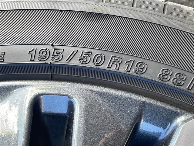 プリウス Z 寒冷地仕様 純正ナビ フルセグTV 全方位カメラ 合皮スポーツシート 前席エアシート・ヒーター ステアヒーター DA連動純正ドラレコ前後 デジタルインナーミラー パワーバックドア モデリスタエアロ(42枚目)