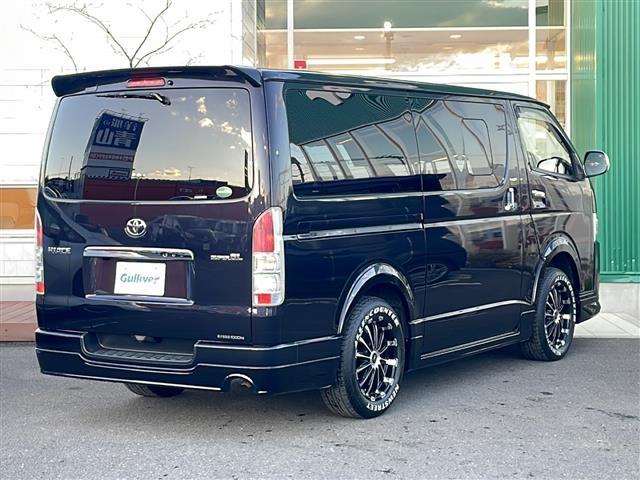 ハイエースバン スーパーＧＬ　ダークプライム　４ＷＤ　アルパイン８インチナビ　フルセグ　Ｂカメラ　ベッドキット　両側パワースライドドア　純正エンジンスターター　ビルトインＥＴＣ　ＡＣ１００Ｖ電源　社外１７ＡＷ　ＬＥＤヘッドライト　モデリスタエアロ（33枚目）