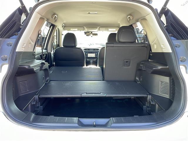 エクストレイル 20Xt エマージェンシーブレーキパッケージ 4WD 純正メーカーナビ アラウンドビューモニター パワーバックドア 前席シートヒーター エマージェンシーブレーキ パーキングアシスト クルーズコントロール 純正エンスタ LEDライト ルーフレール(27枚目)