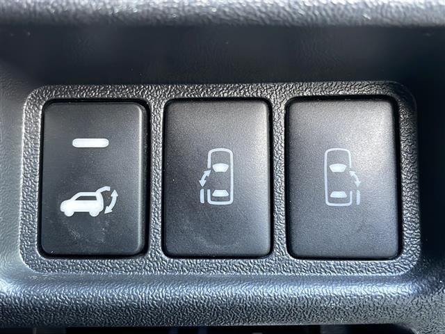 ハイエースバン スーパーＧＬ　ダーク　プライムＩＩ　４ＷＤ　社外８インチナビ　フルセグ　Ｂカメラ　両側パワースライドドア　パワーバックドア　合皮コンビシート　デジタルインナーミラー　リアヒーター・クーラー　ＬＥＤライト・フォグ　モデリスタＦスポイラー（8枚目）