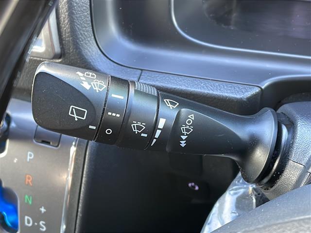 ハイエースバン スーパーＧＬ　ダーク　プライムＩＩ　４ＷＤ　社外８インチナビ　フルセグ　Ｂカメラ　両側パワースライドドア　パワーバックドア　合皮コンビシート　デジタルインナーミラー　リアヒーター・クーラー　ＬＥＤライト・フォグ　モデリスタＦスポイラー（20枚目）