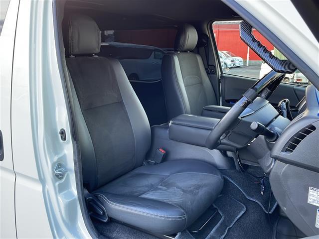 ハイエースバン スーパーＧＬ　ダーク　プライムＩＩ　４ＷＤ　社外８インチナビ　フルセグ　Ｂカメラ　両側パワースライドドア　パワーバックドア　合皮コンビシート　デジタルインナーミラー　リアヒーター・クーラー　ＬＥＤライト・フォグ　モデリスタＦスポイラー（25枚目）