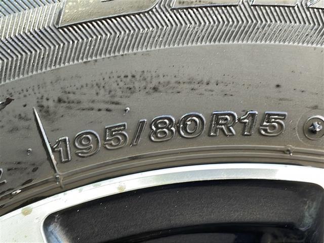 ハイエースバン スーパーＧＬ　ダーク　プライムＩＩ　４ＷＤ　社外８インチナビ　フルセグ　Ｂカメラ　両側パワースライドドア　パワーバックドア　合皮コンビシート　デジタルインナーミラー　リアヒーター・クーラー　ＬＥＤライト・フォグ　モデリスタＦスポイラー（42枚目）