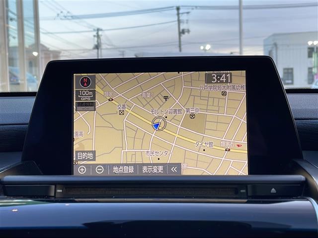 クラウンハイブリッド RS Four 4WD 純正ナビ フルセグ Bカメラ 前席パワーシート・ヒーター ステアリングヒーター 衝突軽減ブレーキ 追従クルーズコントロール アダプティブハイビーム レーンキープ 前後ドラレコ LEDライト(4枚目)