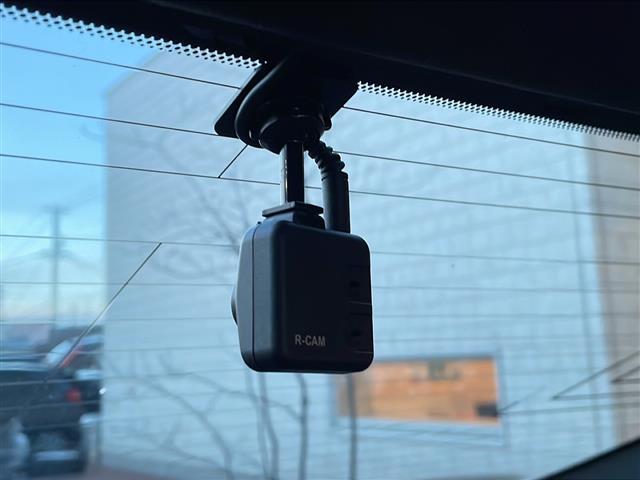 クラウンハイブリッド RS Four 4WD 純正ナビ フルセグ Bカメラ 前席パワーシート・ヒーター ステアリングヒーター 衝突軽減ブレーキ 追従クルーズコントロール アダプティブハイビーム レーンキープ 前後ドラレコ LEDライト(11枚目)