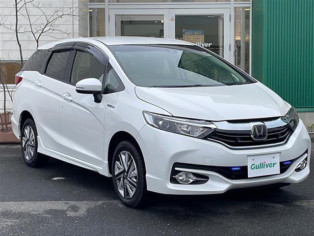シャトル ハイブリッド　ホンダセンシング　４ＷＤ　社外メモリナビ　バックカメラ　ホンダセンシング　衝突軽減ブレーキ　追従クルコン　路外逸脱抑制機能　誤発進抑制機能　ワイパーデアイサー　ＥＴＣ　ＬＥＤヘッドライト　フォグランプ　スマートキー（32枚目）