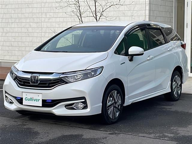 シャトル ハイブリッド　ホンダセンシング　４ＷＤ　社外メモリナビ　バックカメラ　ホンダセンシング　衝突軽減ブレーキ　追従クルコン　路外逸脱抑制機能　誤発進抑制機能　ワイパーデアイサー　ＥＴＣ　ＬＥＤヘッドライト　フォグランプ　スマートキー（34枚目）