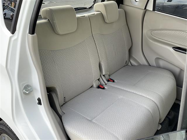 デイズ Ｘ　Ｖセレクション＋セーフティＩＩ　４ＷＤ　純正ＣＤオーディオ　アラウンドビューモニター　エマージェンシーブレーキ　横滑り防止機能　運転席シートヒーター　ＥＴＣ　アイドリングストップ　プッシュスタート　スマートキー　純正フロアマット（23枚目）