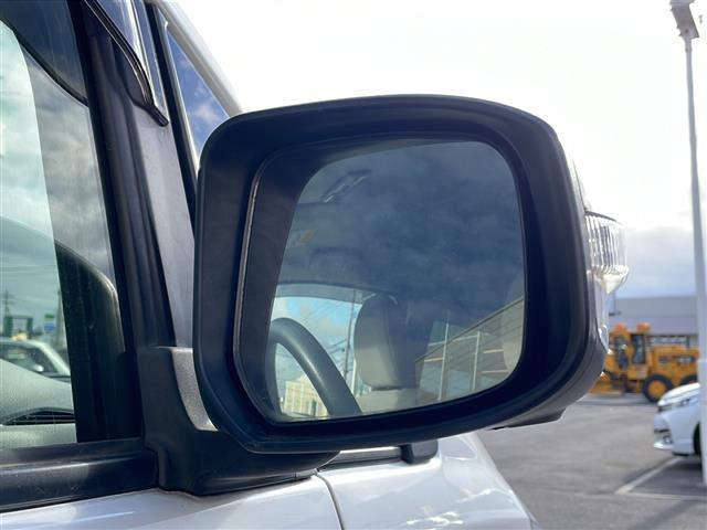 デイズ Ｘ　Ｖセレクション＋セーフティＩＩ　４ＷＤ　純正ＣＤオーディオ　アラウンドビューモニター　エマージェンシーブレーキ　横滑り防止機能　運転席シートヒーター　ＥＴＣ　アイドリングストップ　プッシュスタート　スマートキー　純正フロアマット（40枚目）