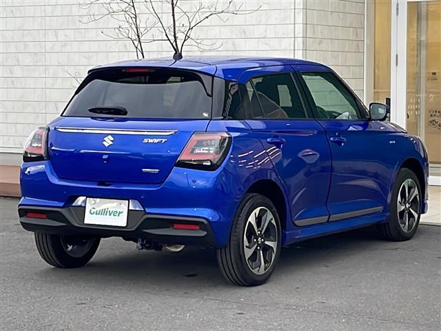 スイフト ハイブリッドＭＺ　４ＷＤ　全方位モニター付９インチメモリーナビ　フルセグ　前席シートヒーター　セーフティサポート　デュアルセンサーブレーキサポート２　追従クルコン　アダプティブハイビーム　レーンキープ　ＢＳＭ　ＬＥＤ（35枚目）