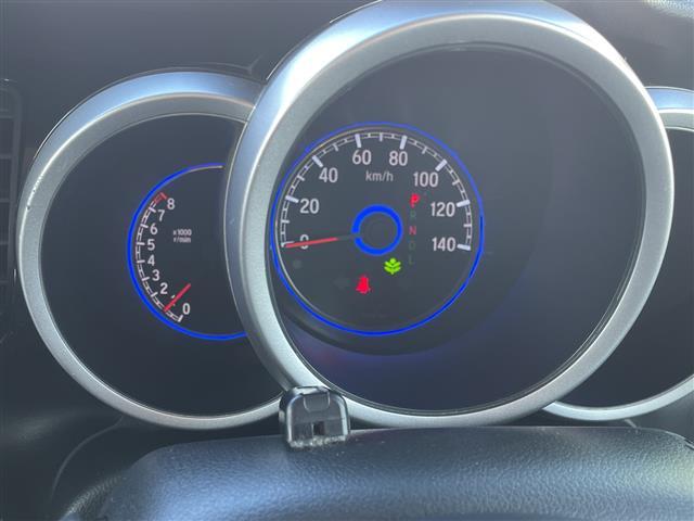 Ｎ－ＢＯＸカスタム Ｇ　ＳＳブラックスタイルパッケージ　４ＷＤ　純正８型ナビ　フルセグＴＶ　純正フリップダウンモニター　Ｂカメラ　純正エンジンスターター　ビルトインＥＴＣ　ドライブレコーダー　両側パワースライドドア　前席ートヒーター　ＨＩＤライト　フォグ（15枚目）