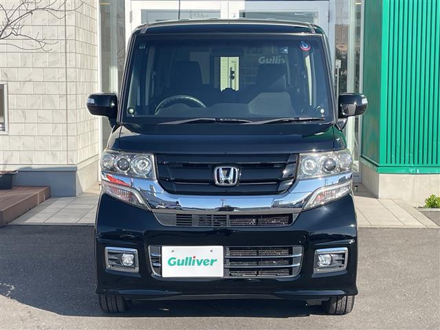 Ｎ－ＢＯＸカスタム Ｇ　ＳＳブラックスタイルパッケージ　４ＷＤ　純正８型ナビ　フルセグＴＶ　純正フリップダウンモニター　Ｂカメラ　純正エンジンスターター　ビルトインＥＴＣ　ドライブレコーダー　両側パワースライドドア　前席ートヒーター　ＨＩＤライト　フォグ（33枚目）