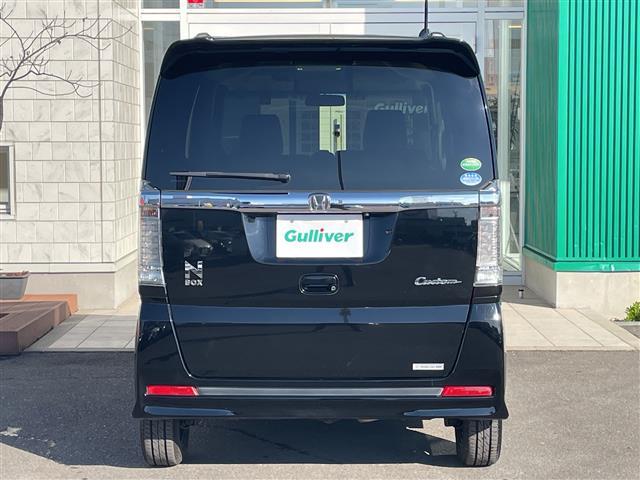 Ｎ－ＢＯＸカスタム Ｇ　ＳＳブラックスタイルパッケージ　４ＷＤ　純正８型ナビ　フルセグＴＶ　純正フリップダウンモニター　Ｂカメラ　純正エンジンスターター　ビルトインＥＴＣ　ドライブレコーダー　両側パワースライドドア　前席ートヒーター　ＨＩＤライト　フォグ（36枚目）