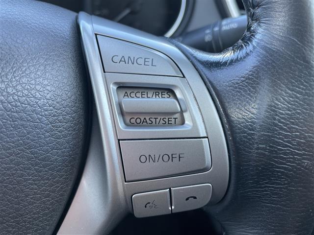 エクストレイル ２０Ｘｔ　エマージェンシーブレーキパッケージ　４ＷＤ　純正ナビ・フルセグＴＶ　アラウンドビューモニター　パワーバックドア　パーキングアシスト　前席シートヒーター　エマージェンシーブレーキ　ＥＴＣ　前方ドラレコ　クルコン　ＬＥＤライト　ルーフレール（17枚目）