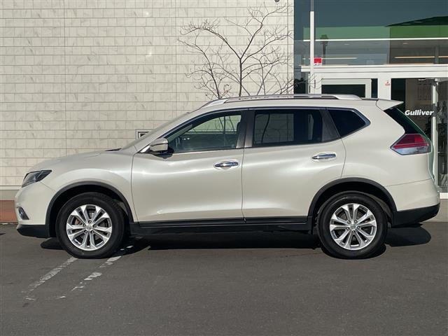 エクストレイル ２０Ｘｔ　エマージェンシーブレーキパッケージ　４ＷＤ　純正ナビ・フルセグＴＶ　アラウンドビューモニター　パワーバックドア　パーキングアシスト　前席シートヒーター　エマージェンシーブレーキ　ＥＴＣ　前方ドラレコ　クルコン　ＬＥＤライト　ルーフレール（36枚目）