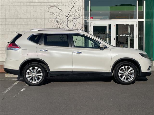 エクストレイル ２０Ｘｔ　エマージェンシーブレーキパッケージ　４ＷＤ　純正ナビ・フルセグＴＶ　アラウンドビューモニター　パワーバックドア　パーキングアシスト　前席シートヒーター　エマージェンシーブレーキ　ＥＴＣ　前方ドラレコ　クルコン　ＬＥＤライト　ルーフレール（37枚目）