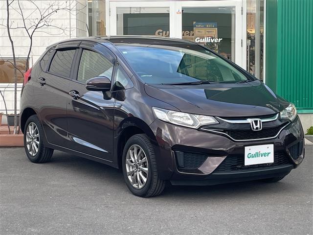 フィット １３Ｇ・Ｆパッケージ　コンフォートエディション　４ＷＤ　ナビ　フルセグ　Ｂｌｕｅｔｏｏｔｈ　バックカメラ　前席シートヒーター　前方ドライブレコーダー　ＥＴＣ　ワイパーデアイサー　スマートキー　プッシュスタート　純正フロアマット　社外１５インチＡＷ（31枚目）