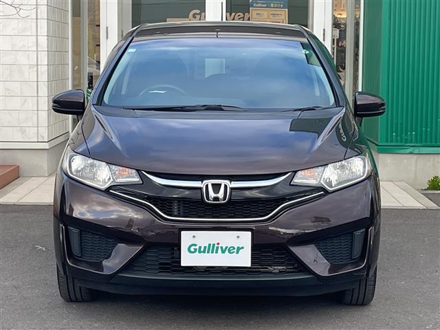 フィット １３Ｇ・Ｆパッケージ　コンフォートエディション　４ＷＤ　ナビ　フルセグ　Ｂｌｕｅｔｏｏｔｈ　バックカメラ　前席シートヒーター　前方ドライブレコーダー　ＥＴＣ　ワイパーデアイサー　スマートキー　プッシュスタート　純正フロアマット　社外１５インチＡＷ（32枚目）