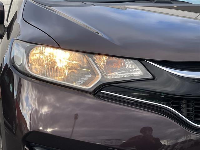 フィット １３Ｇ・Ｆパッケージ　コンフォートエディション　４ＷＤ　ナビ　フルセグ　Ｂｌｕｅｔｏｏｔｈ　バックカメラ　前席シートヒーター　前方ドライブレコーダー　ＥＴＣ　ワイパーデアイサー　スマートキー　プッシュスタート　純正フロアマット　社外１５インチＡＷ（39枚目）