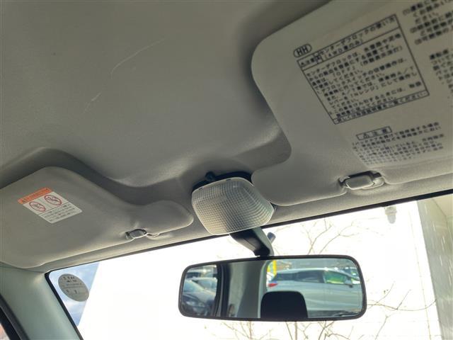 テリオスキッド カスタム　メモリアルエディション　４ＷＤ　純正オーディオ　キーレス　背面タイヤ　純正１５インチアルミ　純正フロアマット（15枚目）