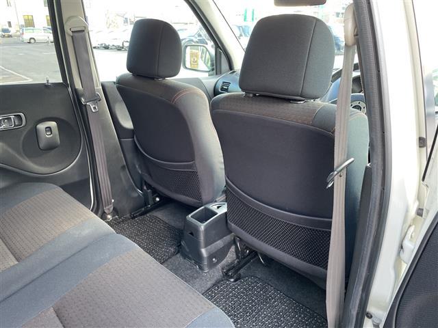 テリオスキッド カスタム　メモリアルエディション　４ＷＤ　純正オーディオ　キーレス　背面タイヤ　純正１５インチアルミ　純正フロアマット（22枚目）