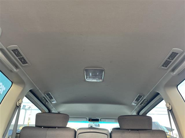 エルグランド ハイウェイスター　ワンオーナー　４ＷＤ　純正８型ＤＶＤナビ・フルセグＴＶ　サイドブラインドモニター　ＥＴＣ　両側パワースライドドア　センターデフロック　ステアリングスイッチ　アクティブＡＦＳ　ＨＩＤヘッドライト　フォグ（26枚目）