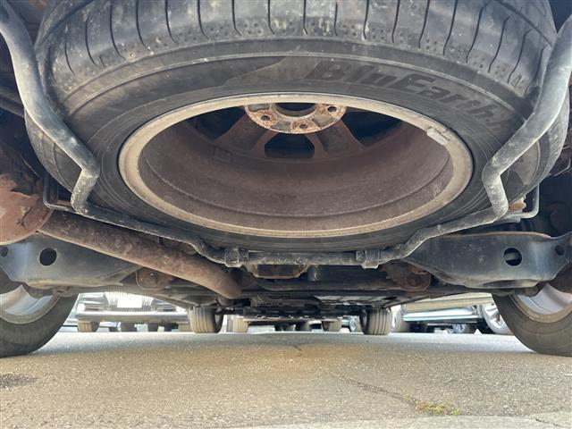 エルグランド ハイウェイスター　ワンオーナー　４ＷＤ　純正８型ＤＶＤナビ・フルセグＴＶ　サイドブラインドモニター　ＥＴＣ　両側パワースライドドア　センターデフロック　ステアリングスイッチ　アクティブＡＦＳ　ＨＩＤヘッドライト　フォグ（39枚目）